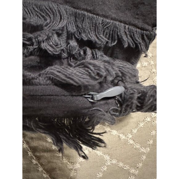 2 Decorative Grey Cotton & Linen Throw Pillow Covers  Fringe 26"x26" boho chic - Picture 8 of 8